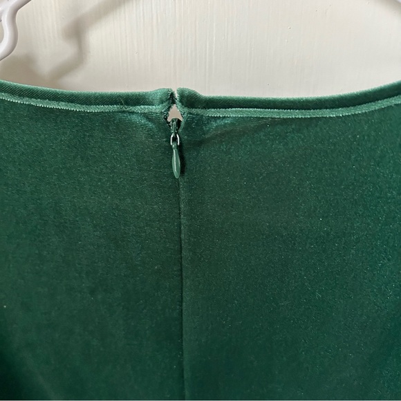LDT Hannah Emerald Velvet Mini Holiday Dress Size 14 Belted Puff Long Sleeve - Picture 10 of 12